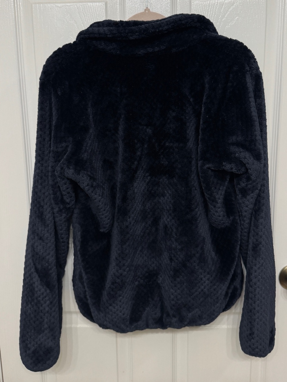 Columbia Sportswear Navy Faux Fur Jacket with Leather Logo Patch - Picture 3 of 4